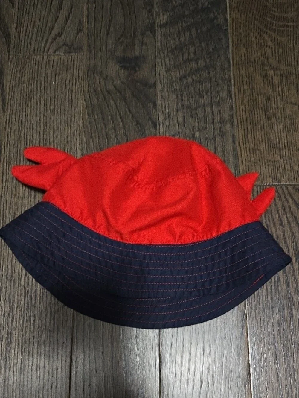 Kids Crab Sun Hat - Red and Navy